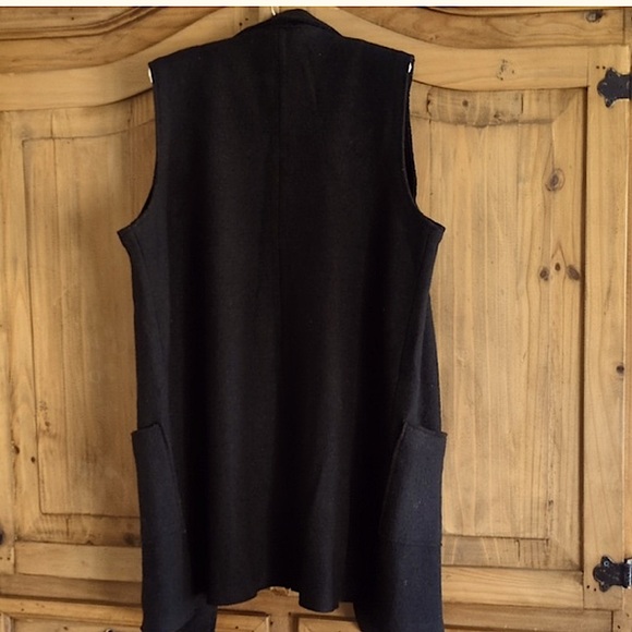 Tahari (Large) Black Wool Preppy Longline Vest, Open Front, Belted with Pockets - Picture 3 of 10